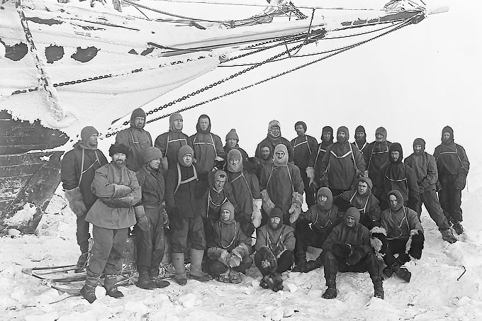 The crew of the Endurance on the ice