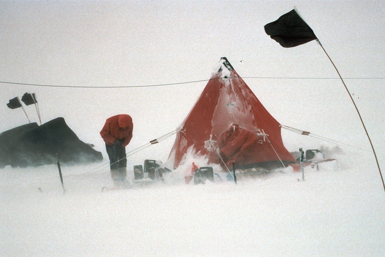 High winds make life difficult at a field camp, Rutford Ice Stream © British Antarctic Survey, David Vaughan